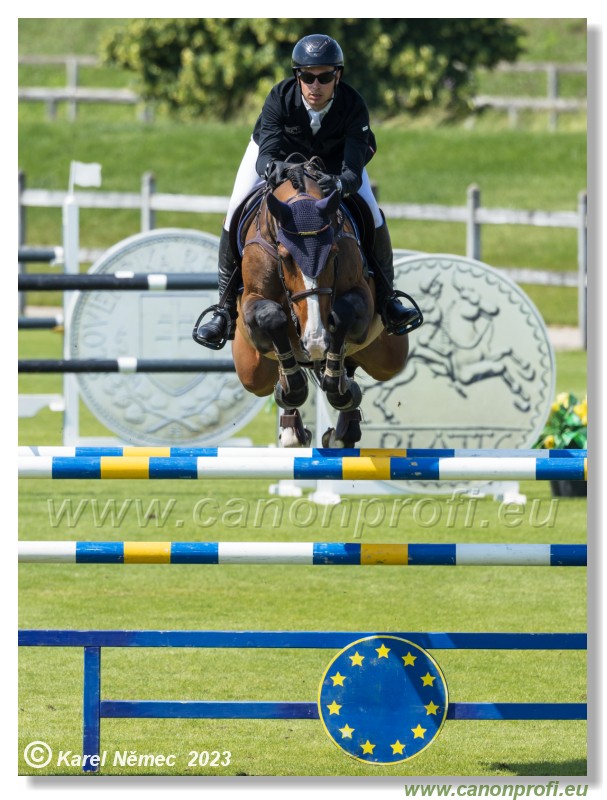 CSI 2*- Gold Tour Final � Grand Prix - 145 cm