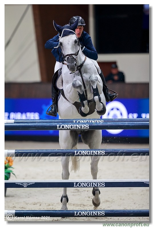 �amor�n - CSI5* LONGINES GCL Round 1 - 1.55m