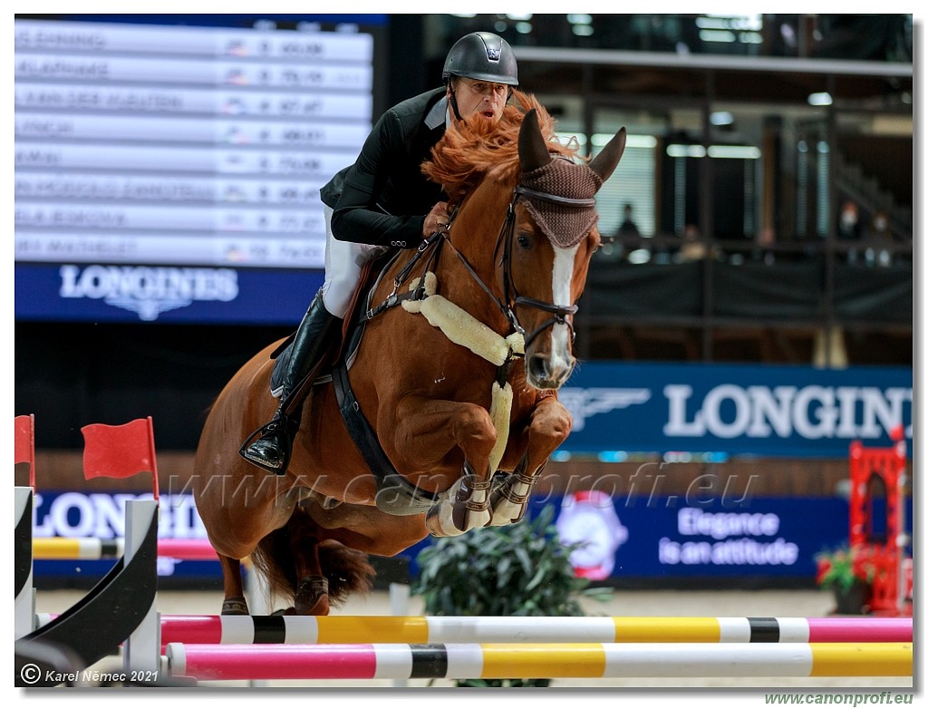 �amor�n - CSI5* LONGINES GCL Round 2 - 1.55m