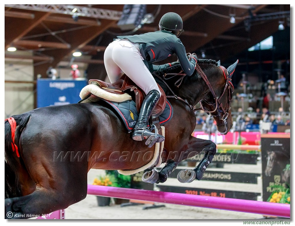 �amor�n - CSI5* LONGINES GCL Round 2 - 1.55m