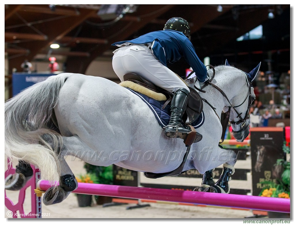 �amor�n - CSI5* LONGINES GCL Round 2 - 1.55m