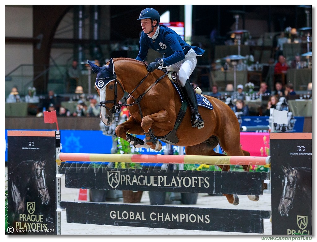 �amor�n - CSI5* LONGINES GCL Round 2 - 1.55m