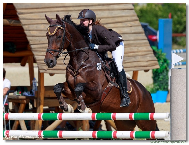 PARAGAN Grand Prix - Skok S 130 cm