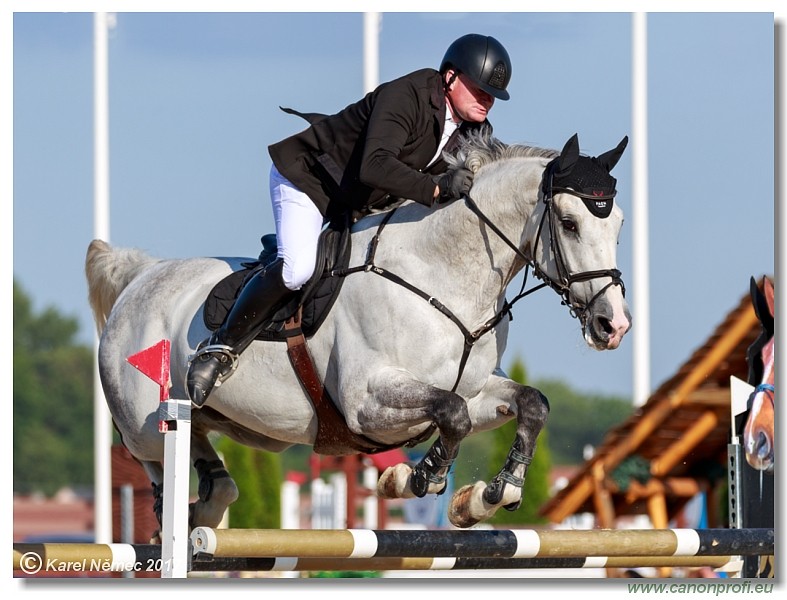 PARAGAN Grand Prix - Skok ST 140 cm