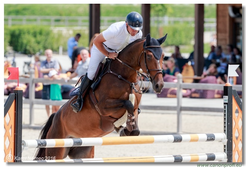 �amor�n Summer Masters - YH 5/6 years