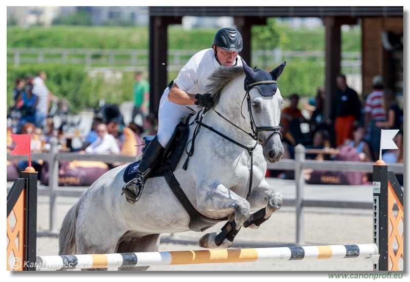 �amor�n Summer Masters - YH 5/6 years