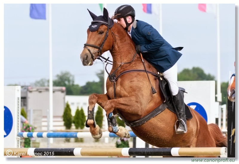 PARAGAN GP - Skok ZL