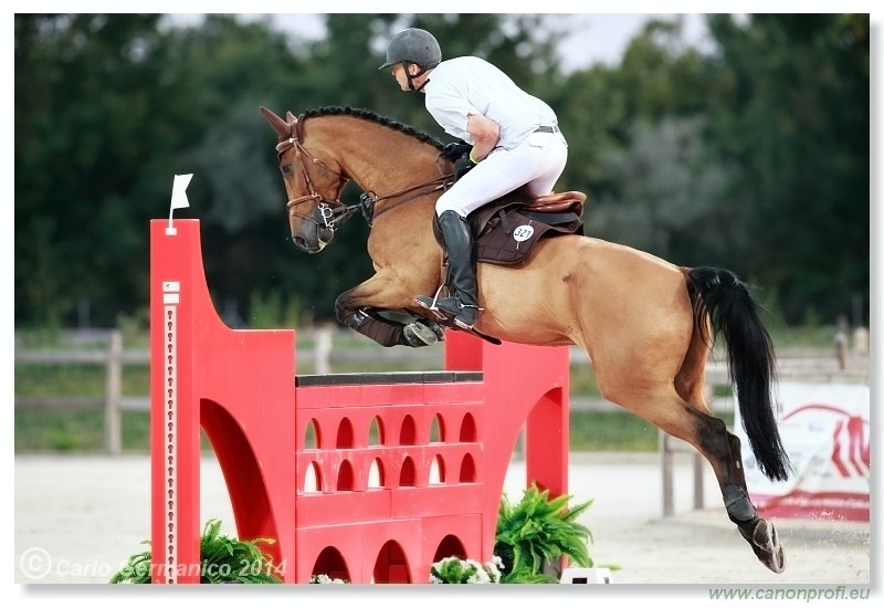 �amor�n - 28. j�na 2014 - night jumping