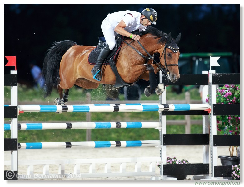 �amor�n - 28. j�na 2014 - night jumping