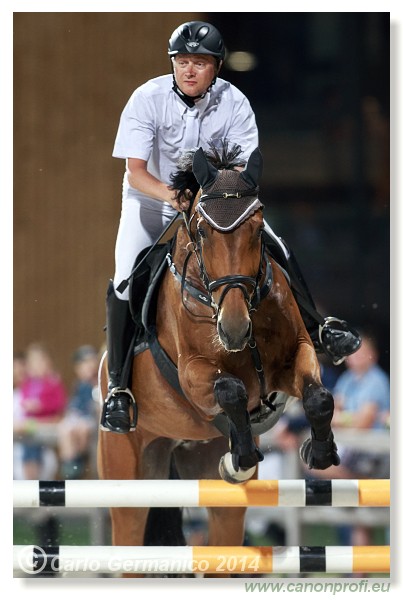 �amor�n - 28. j�na 2014 - night jumping