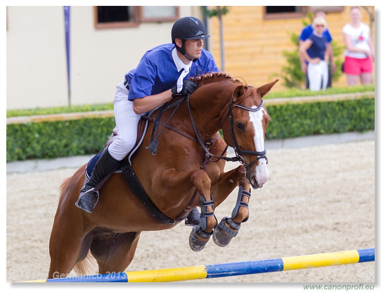 Poh�r n�rodov - Pezinok