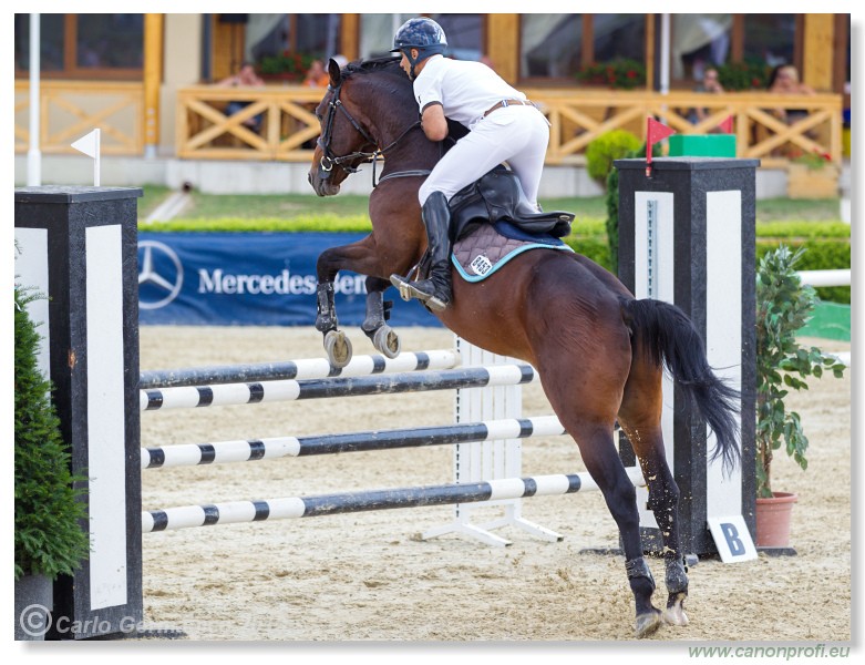 Poh�r n�rodov - Pezinok