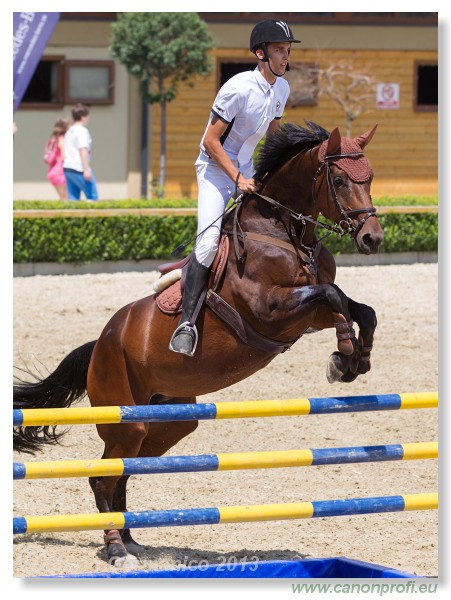 Poh�r n�rodov - Pezinok