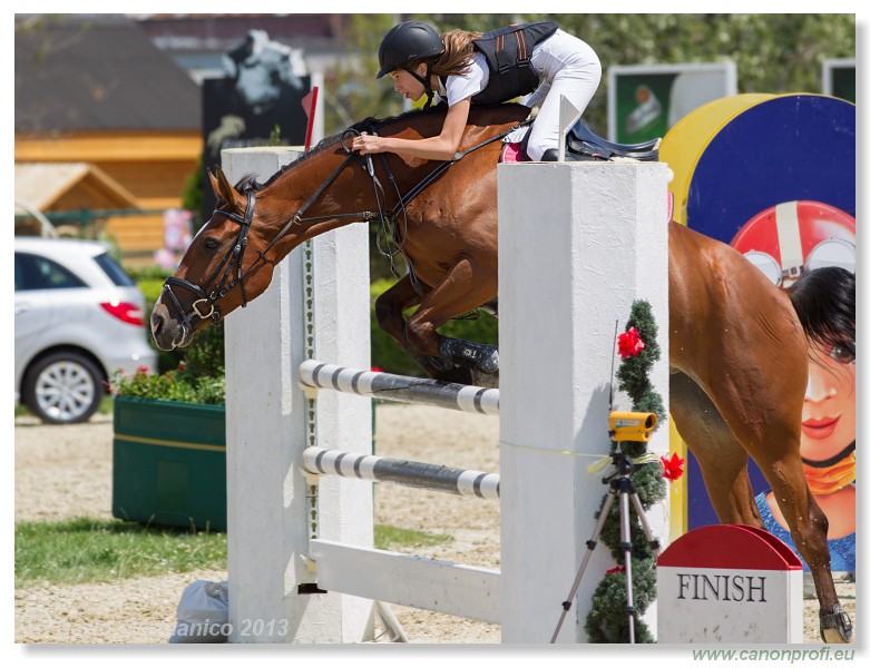 Poh�r n�rodov - Pezinok