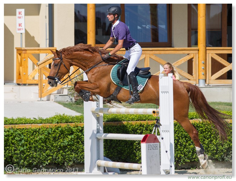 Poh�r n�rodov - Pezinok