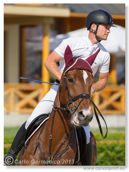 Poh�r n�rodov - Pezinok