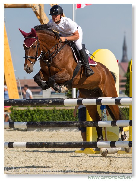 Poh�r n�rodov - Pezinok