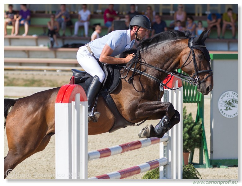 Poh�r n�rodov - Pezinok