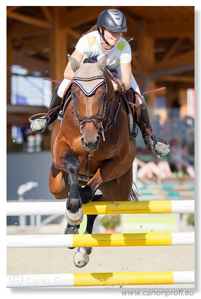 Poh�r n�rodov - Pezinok