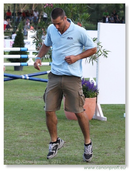 Jumping mimo programu