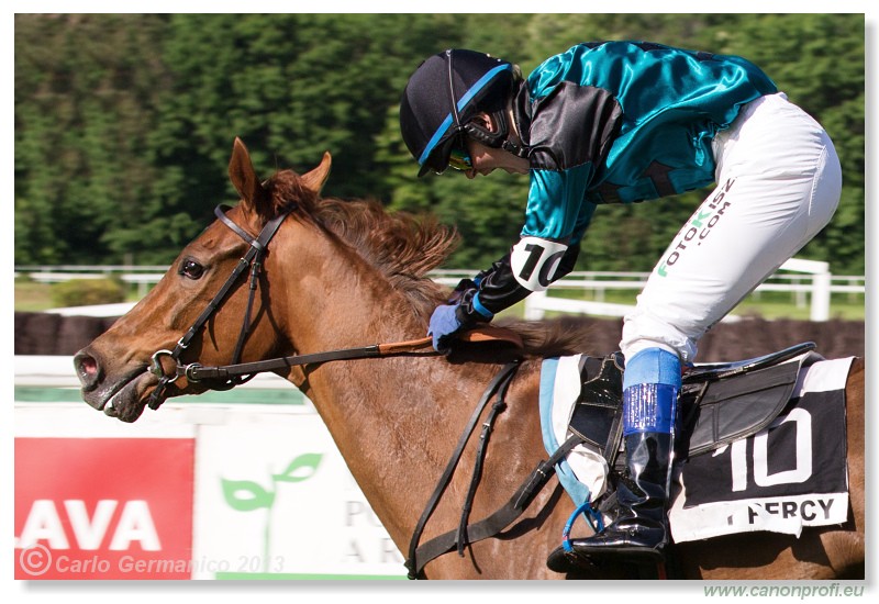 Bratislava - 12. mj 2013 