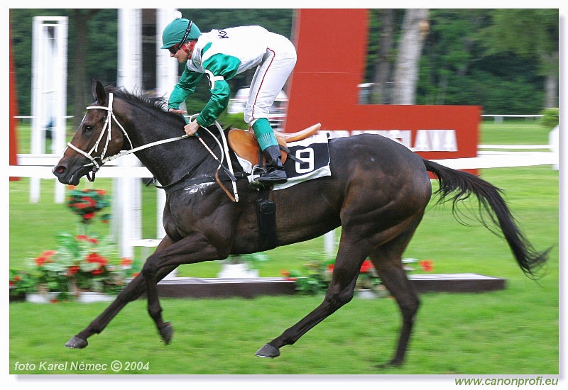 Bratislava - 27. júna 2004