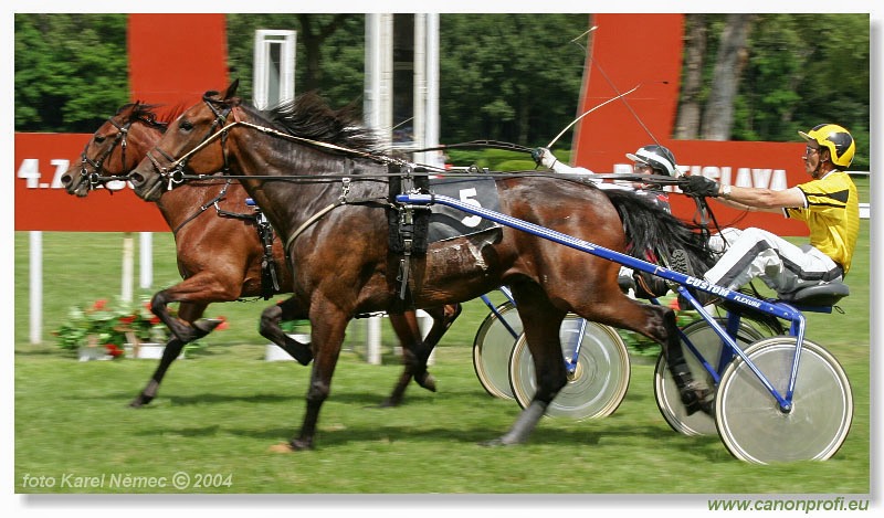 Bratislava - 04. júla 2004