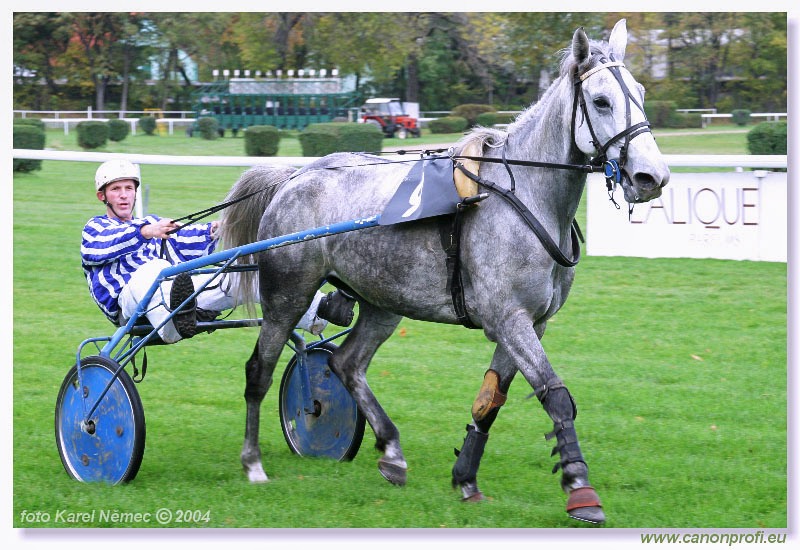 Bratislava - 30. októbra 2004