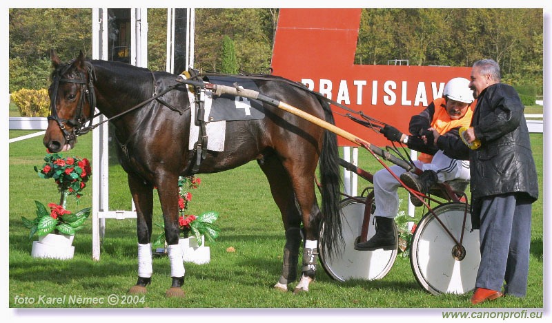 Bratislava - 30. októbra 2004