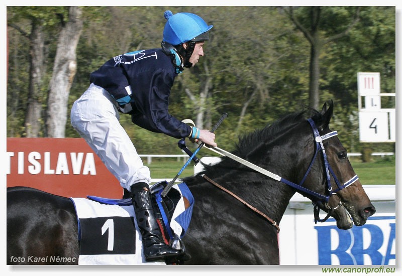 Bratislava - 30. októbra 2004