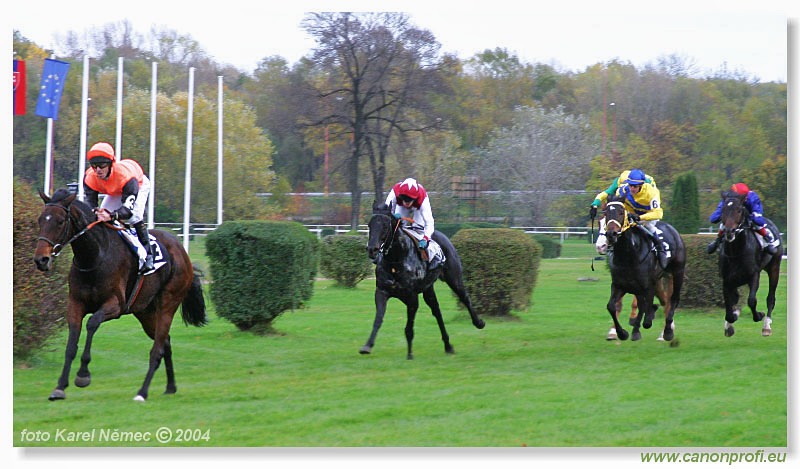 Bratislava - 30. októbra 2004