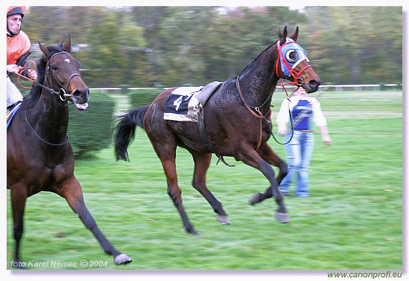 Bratislava - 30. októbra 2004