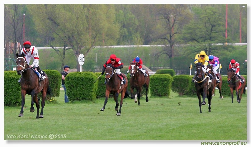 Bratislava - 24. aprla 2005
