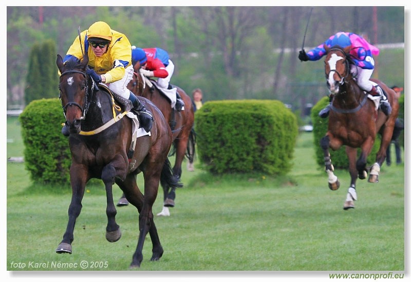 Bratislava - 24. aprla 2005