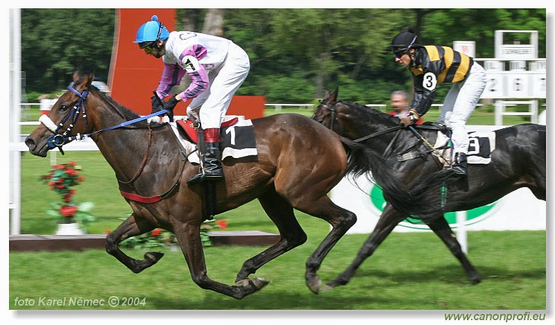 Bratislava - 27. jna 2004