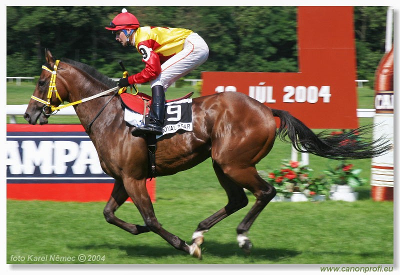 Bratislava - 18. jla 2004