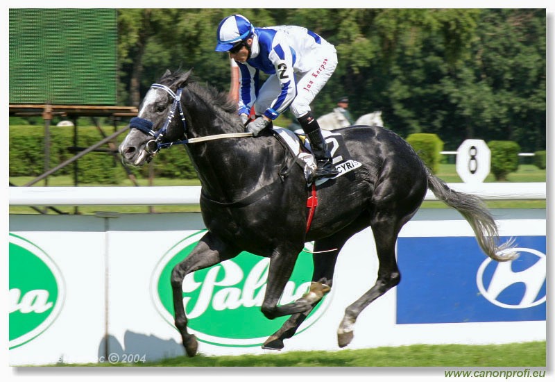 Bratislava - 18. jla 2004