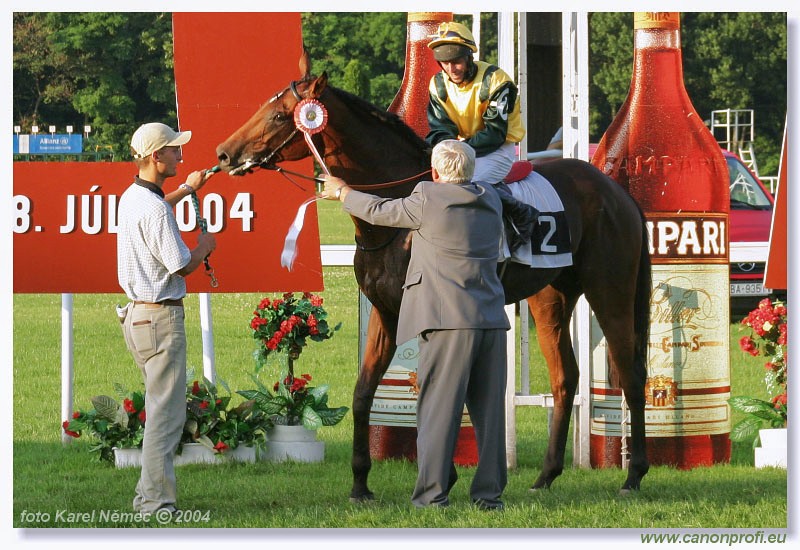 Bratislava - 18. jla 2004