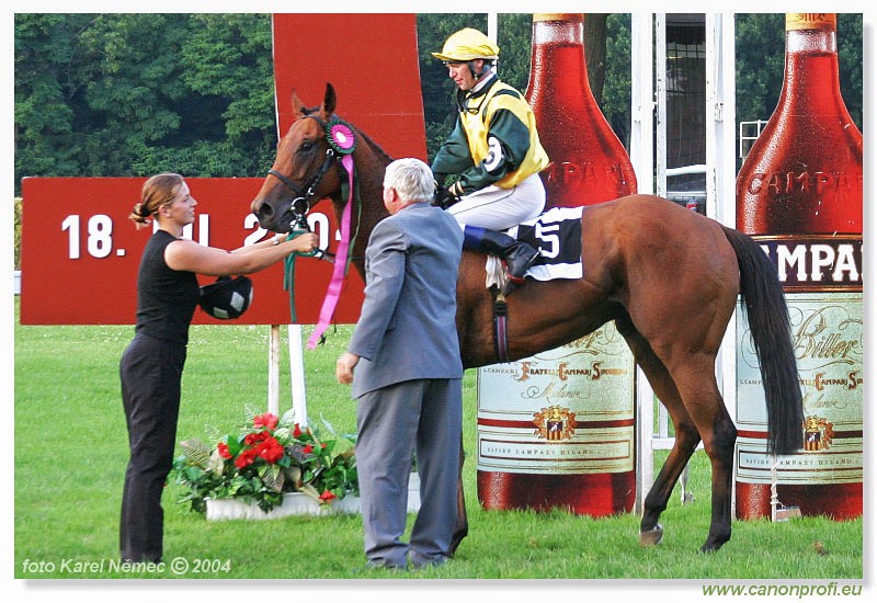 Bratislava - 18. jla 2004