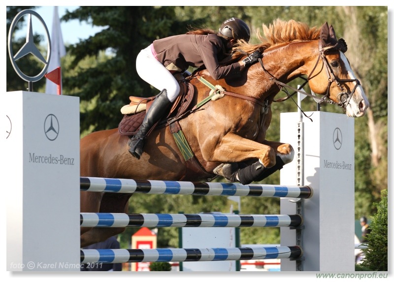 Six Bar Competition