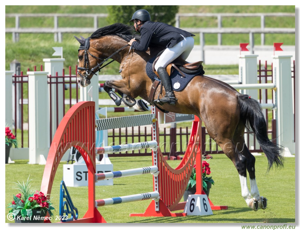 CSI 2*- Gold Tour Final  Grand Prix - 145 cm