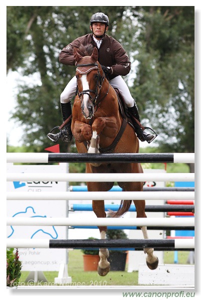 Six Bar Competition