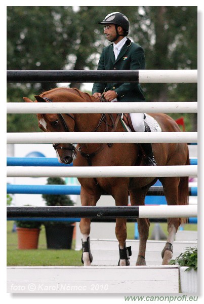 Six Bar Competition