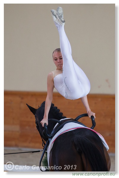 Voltíž - Vaulting 2013