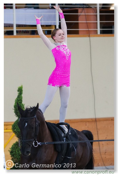 Voltíž - Vaulting 2013