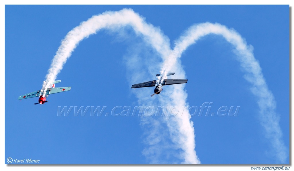 Aerostars Formation Aerobatic Team - 6x Yakovlev Yak-52 TW