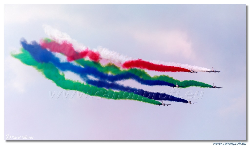 Al Fursan UAE aerobatic display team (The Knights) – 7x Aermacchi MB-339NAT