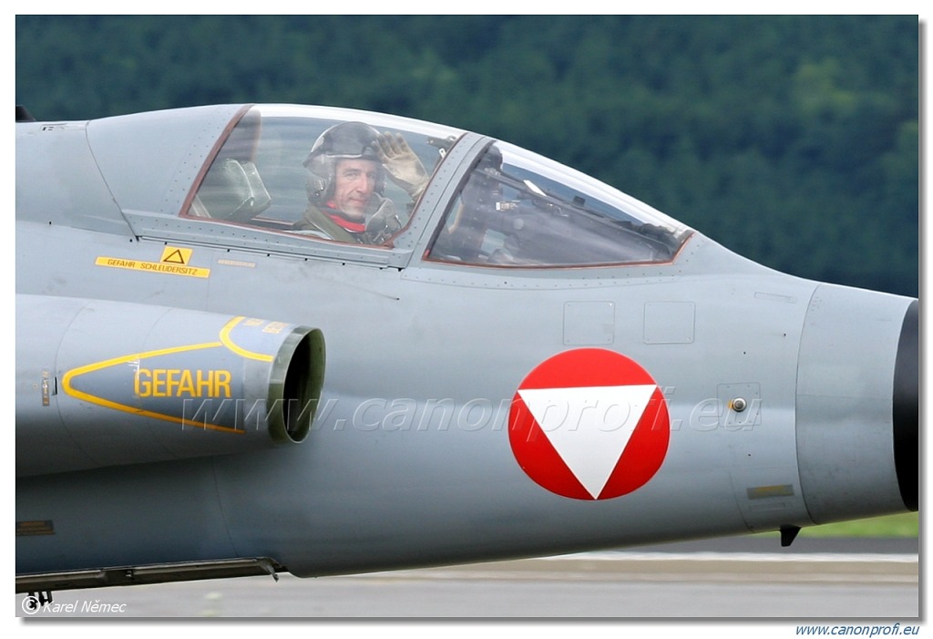 Austrian Air Firce - 6x Saab J35Ö Draken