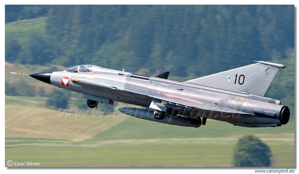 Austrian Air Firce - 6x Saab J35Ö Draken