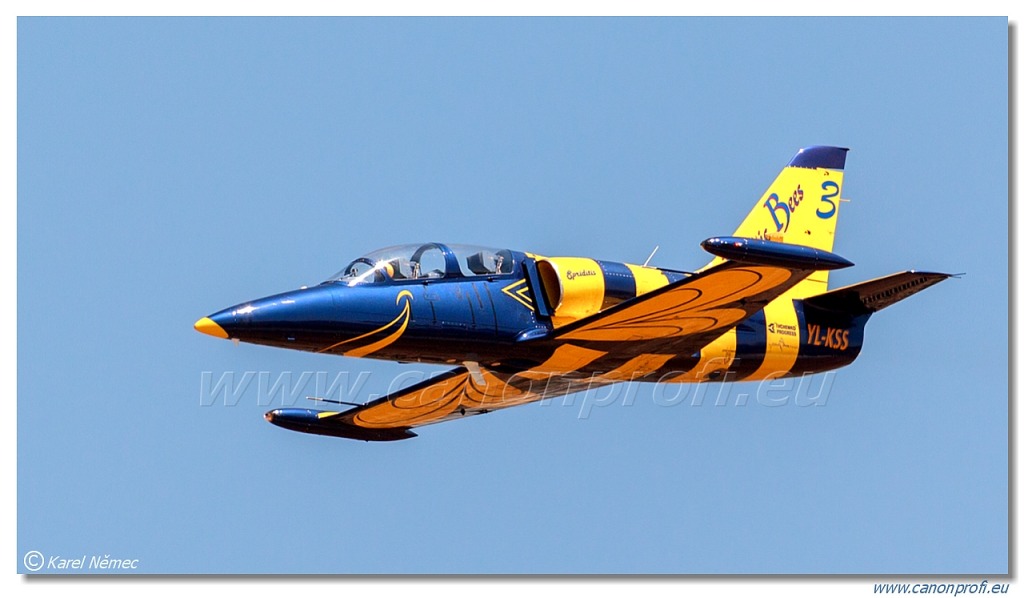 Baltic Bees Jet Team -  5x Aero L-39C Albatros